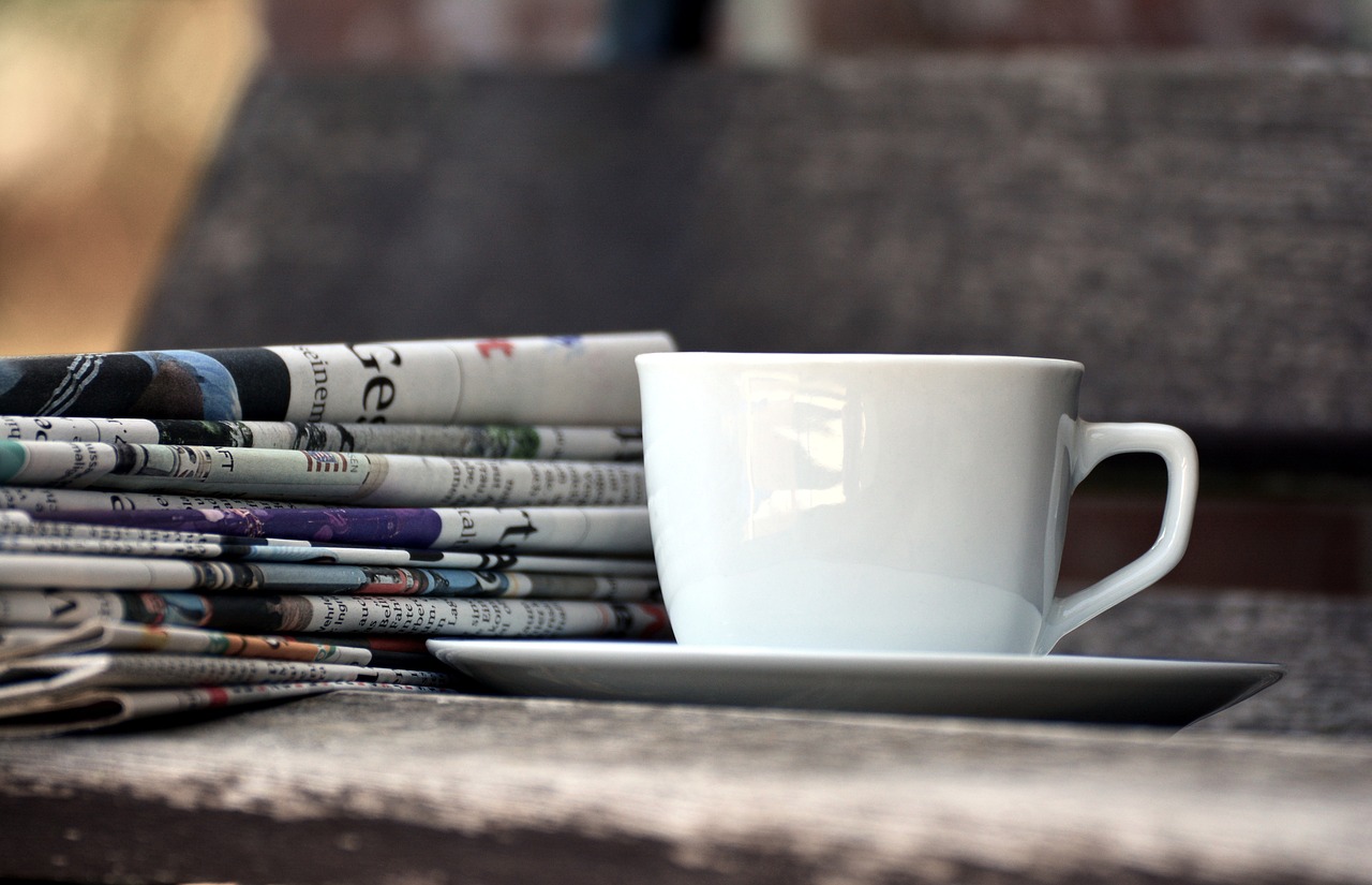 cup, newspapers, magazines-3488805.jpg